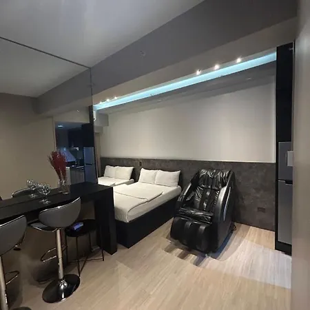 Pasay Condotel With Massage Chair And Ps4- Stellar Suites